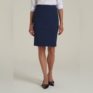 Banana Republic Women's Navy wool Pencil Skirt - Professional Office Skirt